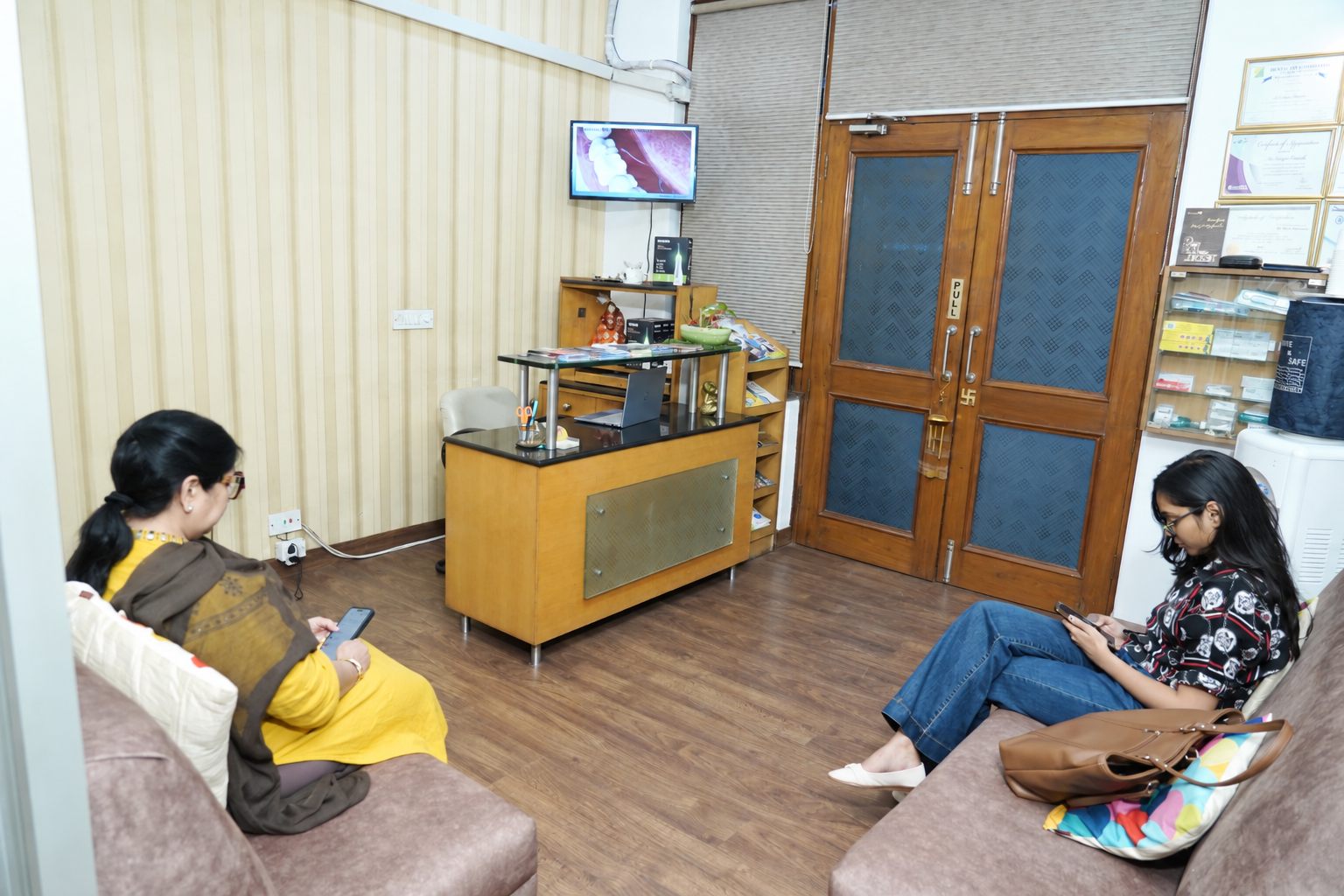 Reception and waiting area at Marwaha Dental Clinic in Gurugram